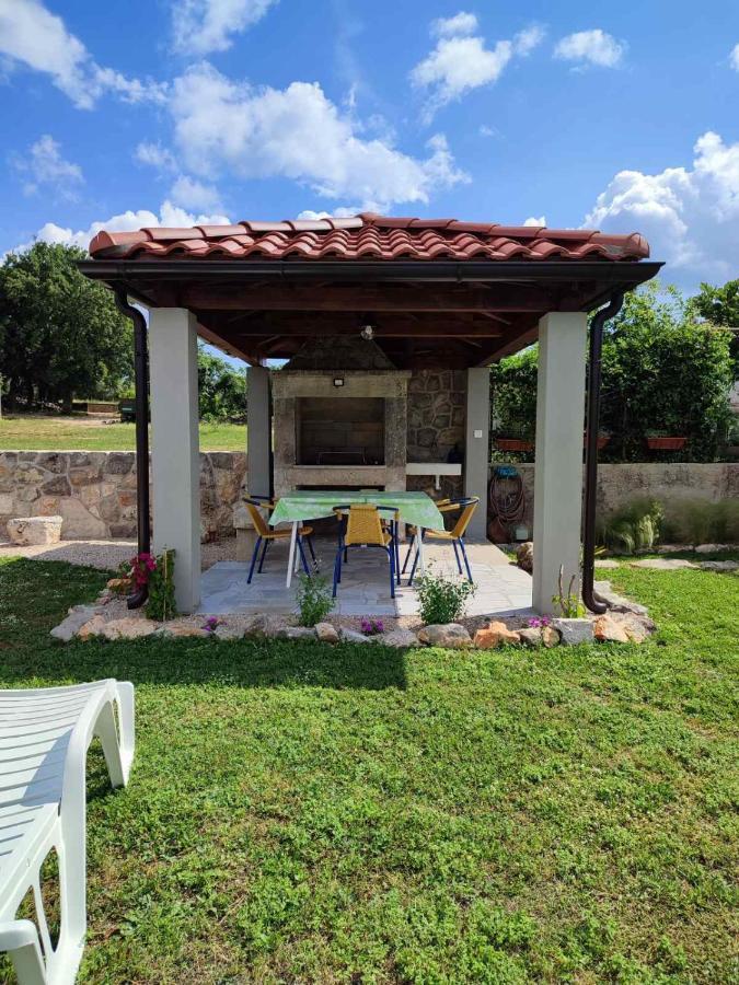Villa Kuca Dumar Malinska Exterior foto
